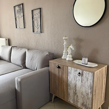 Modern Elegance In Chalkidiki *