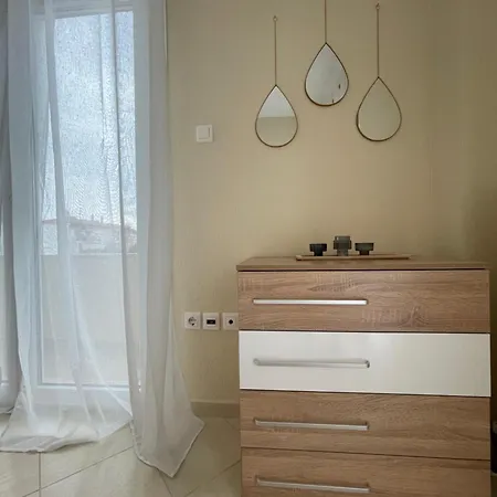 Modern Elegance In Chalkidiki Apartamento *