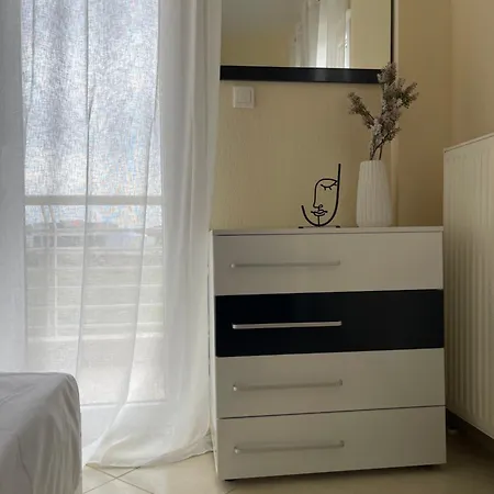 Modern Elegance In Chalkidiki Apartamento