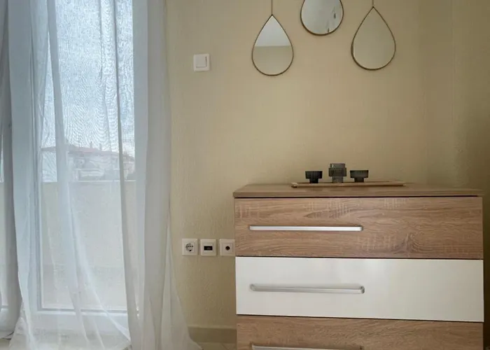 Modern Elegance In Chalkidiki Apartament *